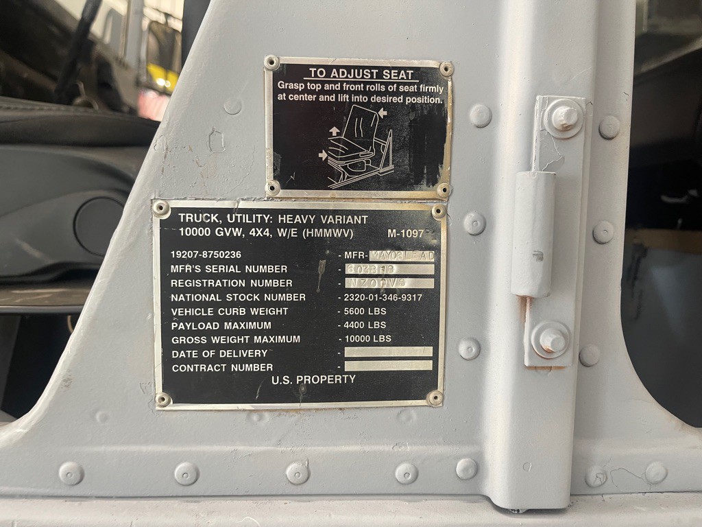 2006 AM General Humvee Image 29