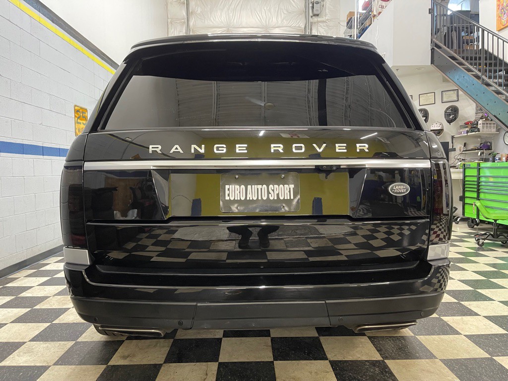 2016 Land Rover Range Rover Image 13