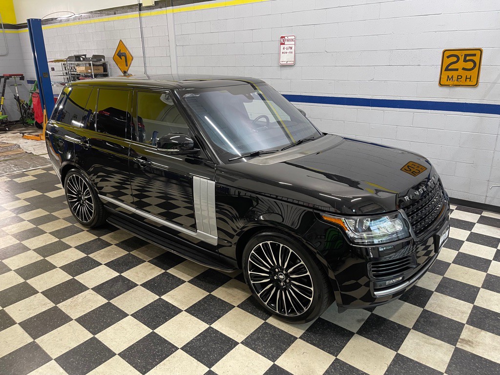 2016 Land Rover Range Rover Image 17