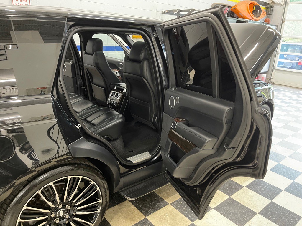 2016 Land Rover Range Rover Image 45