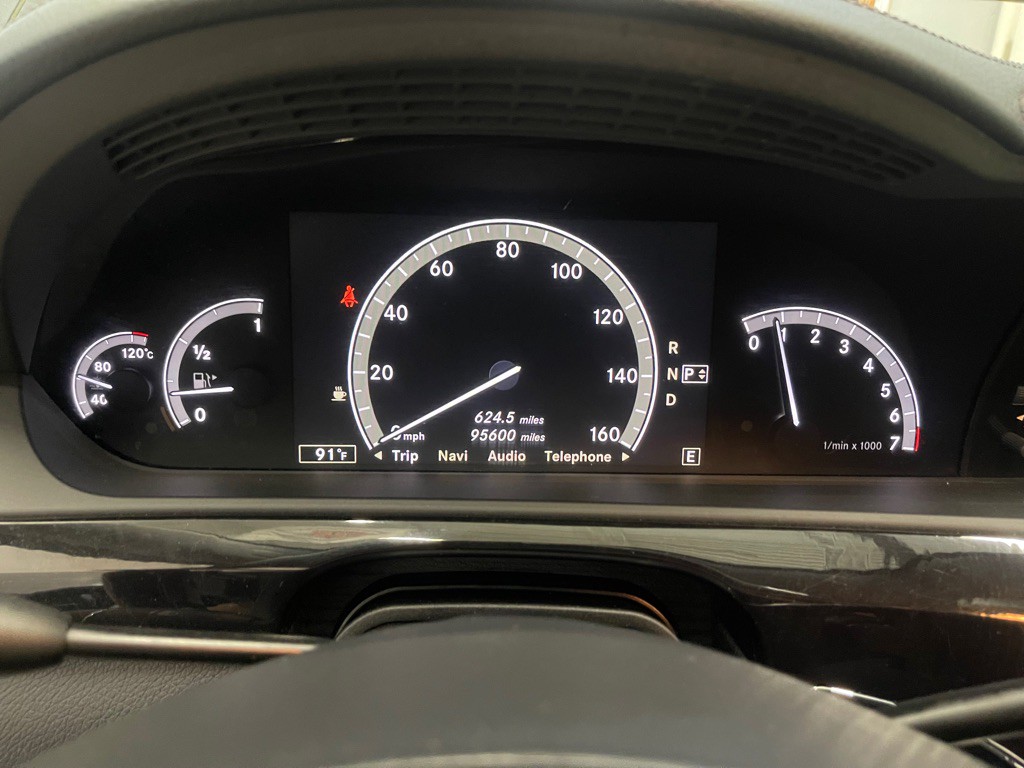 2013 Mercedes-Benz S-Class Image 25