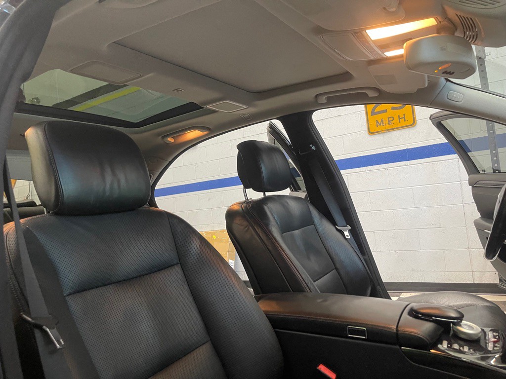 2013 Mercedes-Benz S-Class Image 38
