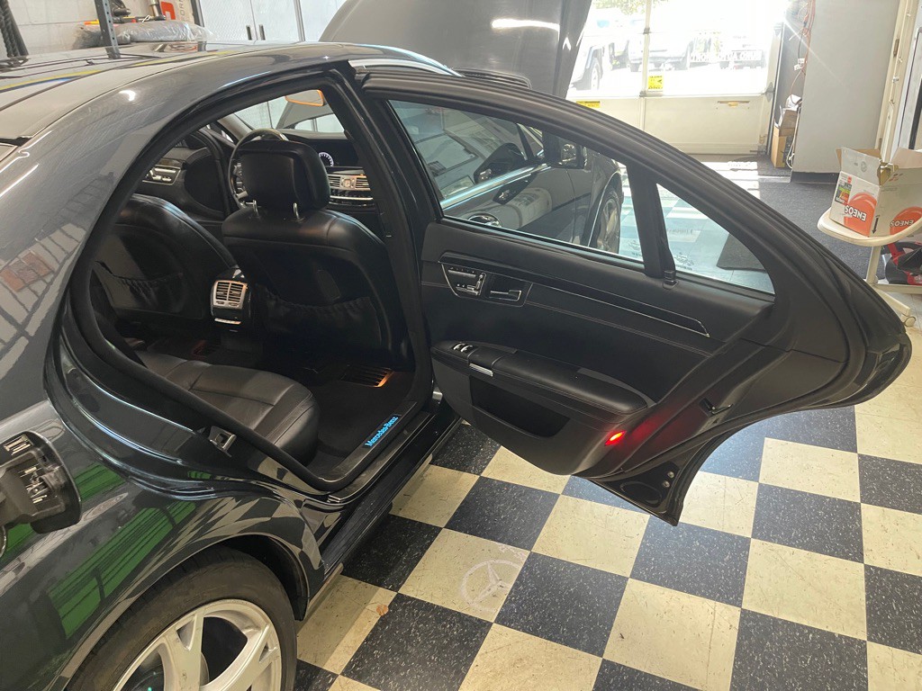 2013 Mercedes-Benz S-Class Image 39