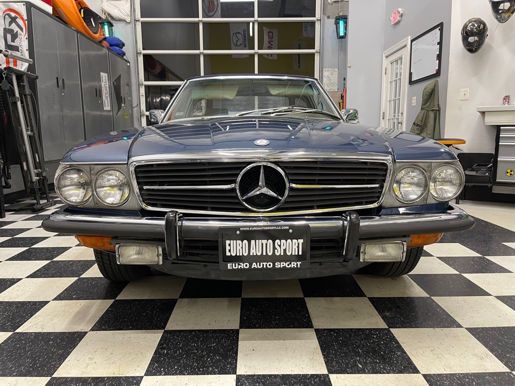 1973 Mercedes-Benz 420-Class Image 2