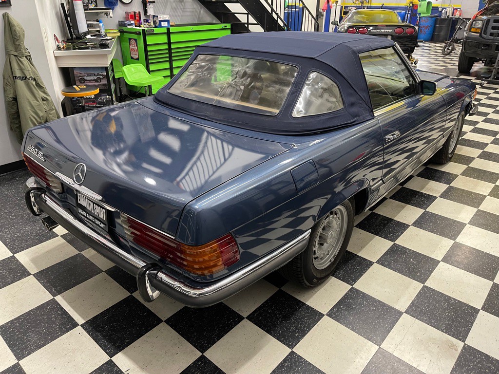 1973 Mercedes-Benz 420-Class Image 11
