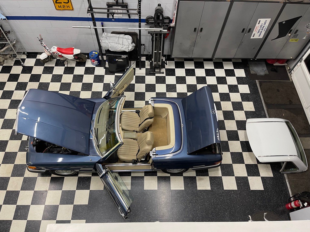 1973 Mercedes-Benz 420-Class Image 15