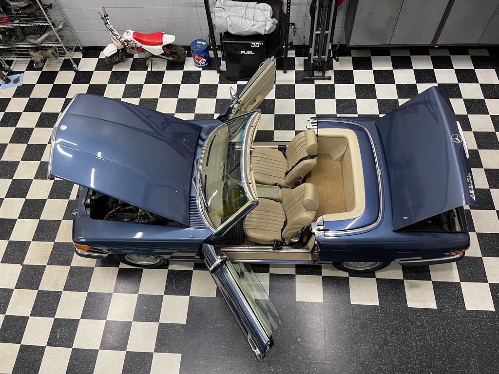 1973 Mercedes-Benz 420-Class Image 16