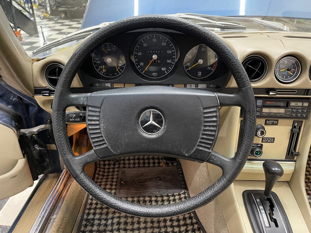 1973 Mercedes-Benz 420-Class Image 22