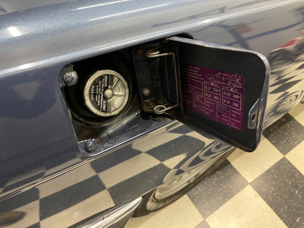 1973 Mercedes-Benz 420-Class Image 56