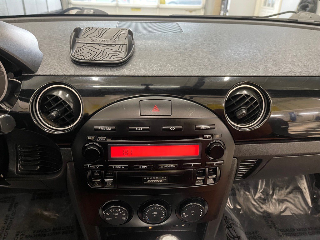 2008 Mazda MX-5 Miata Image 28