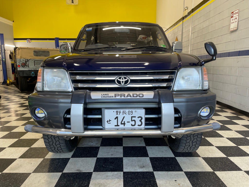 1996 Toyota Land Cruiser Image 3