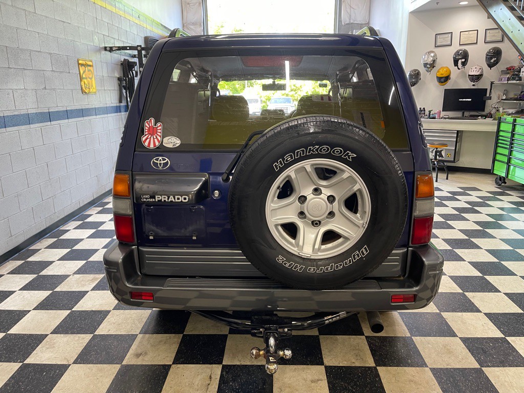 1996 Toyota Land Cruiser Image 11