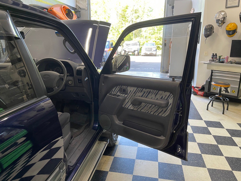 1996 Toyota Land Cruiser Image 22