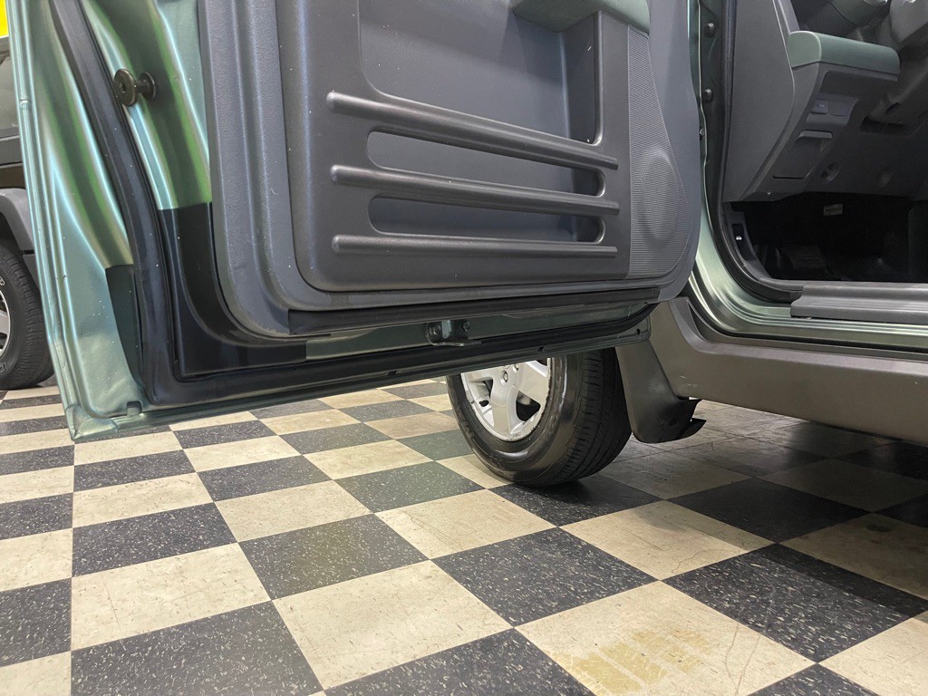 2003 Honda Element Image 25