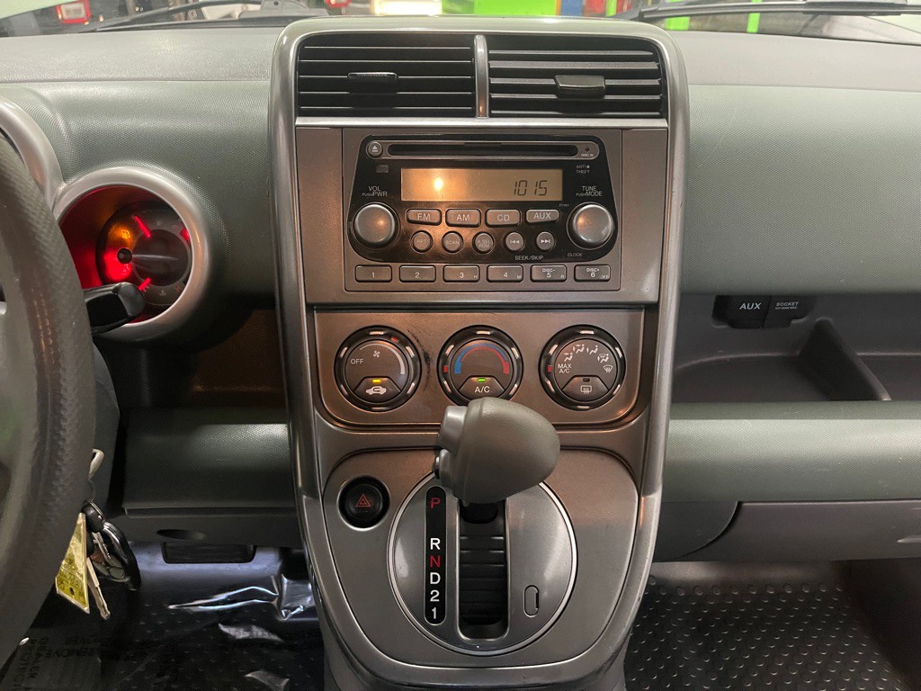 2003 Honda Element Image 31