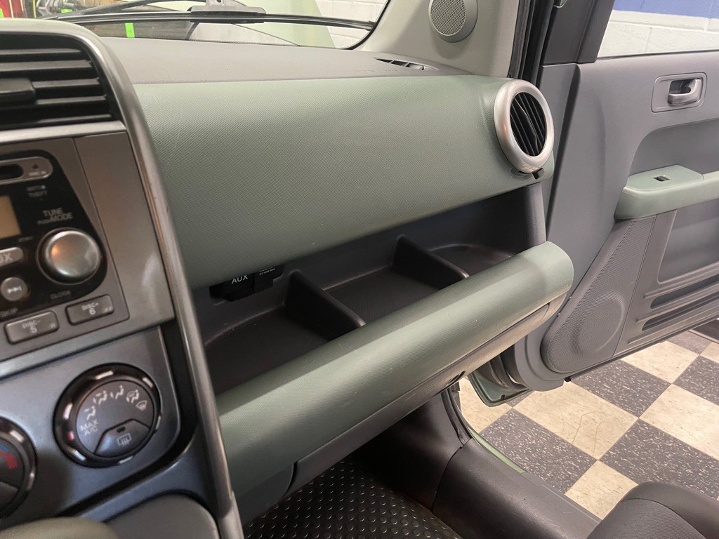 2003 Honda Element Image 36