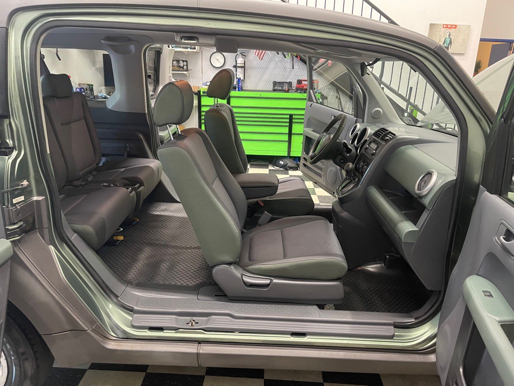 2003 Honda Element Image 40