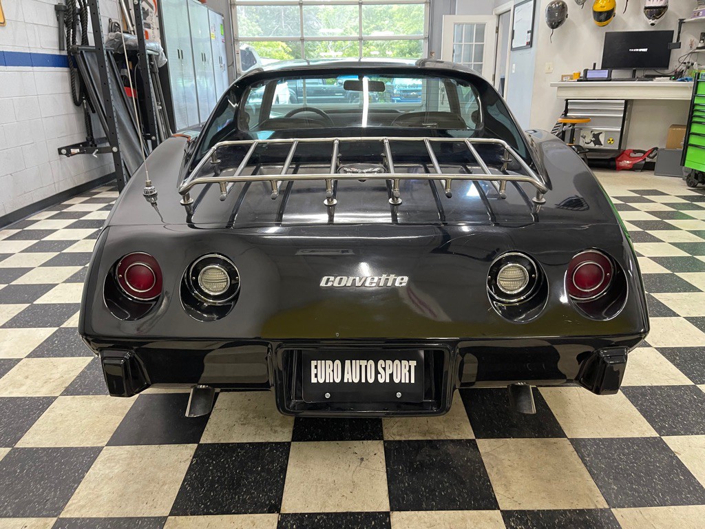 1977 Chevrolet Corvette Image 15