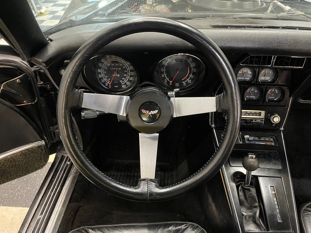 1977 Chevrolet Corvette Image 35