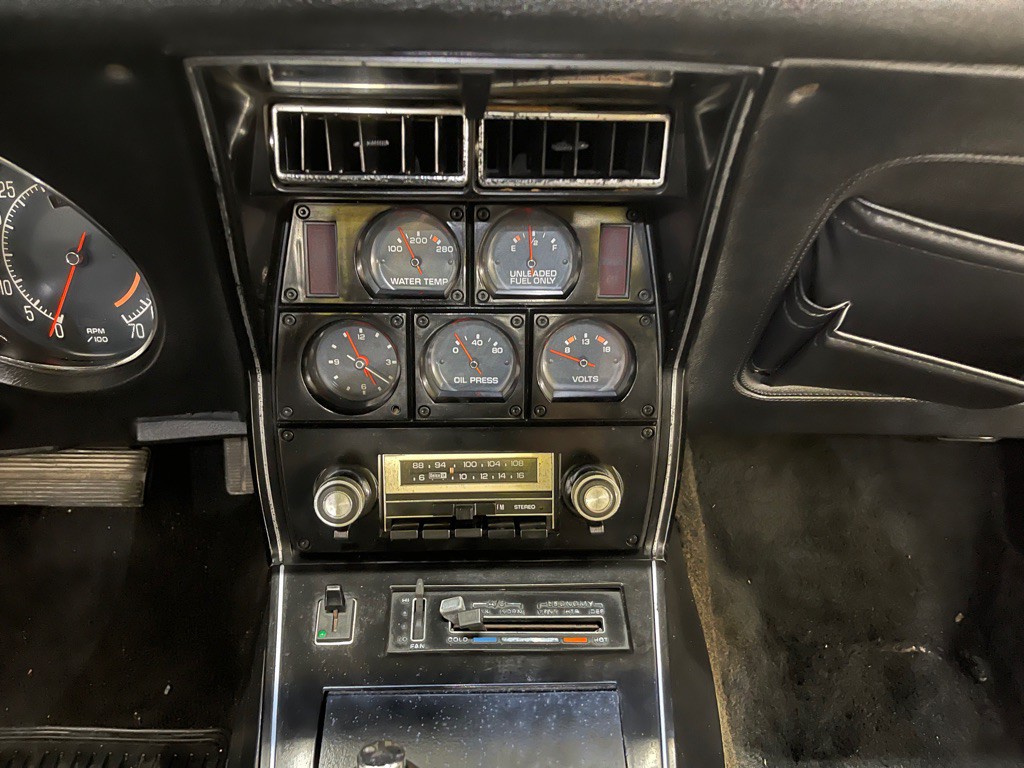 1977 Chevrolet Corvette Image 39