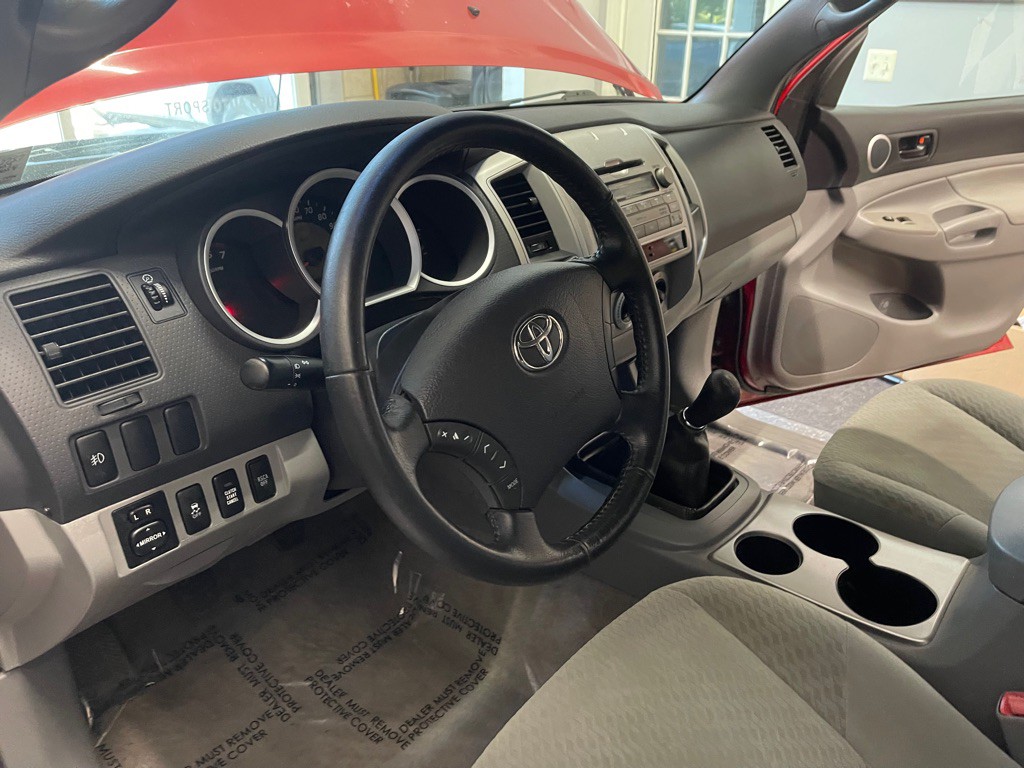 2009 Toyota Tacoma Image 24
