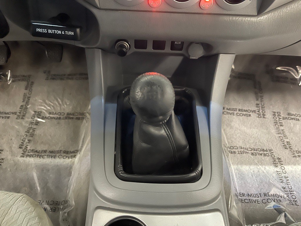 2009 Toyota Tacoma Image 32