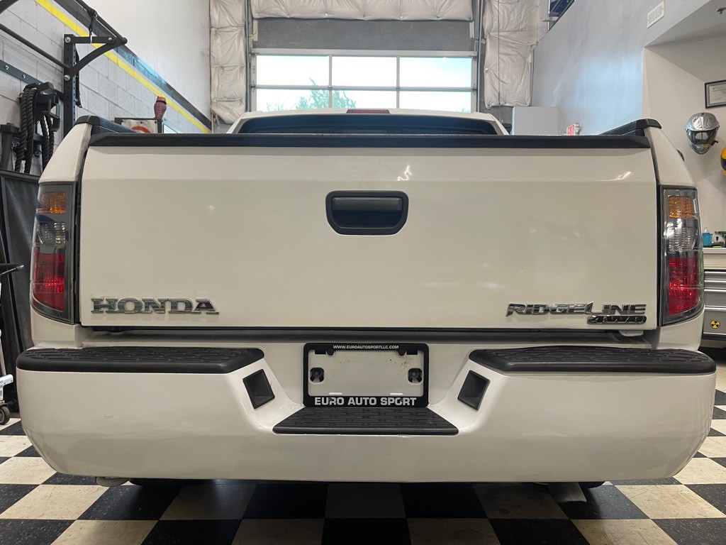 2006 Honda Ridgeline Image 12