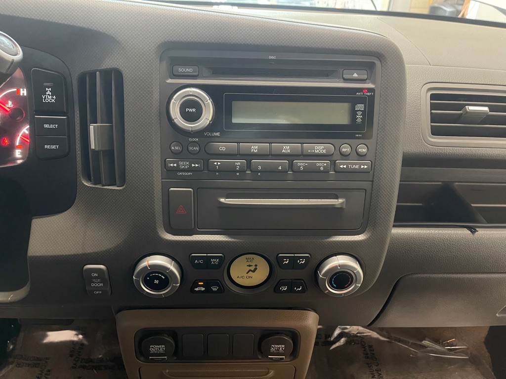2006 Honda Ridgeline Image 34