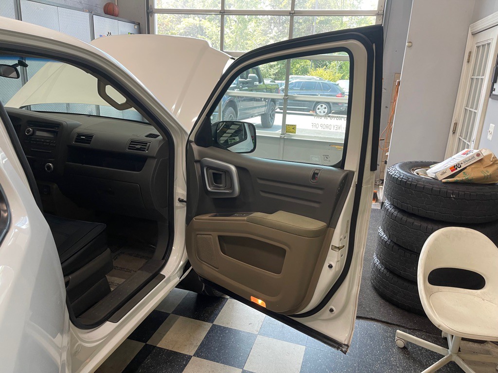 2006 Honda Ridgeline Image 43