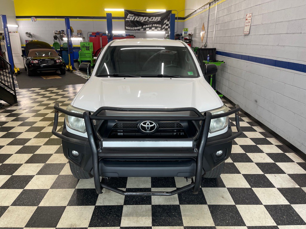 2012 Toyota Tacoma Image 1