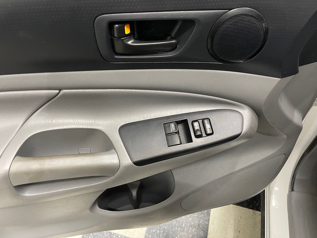 2012 Toyota Tacoma Image 26