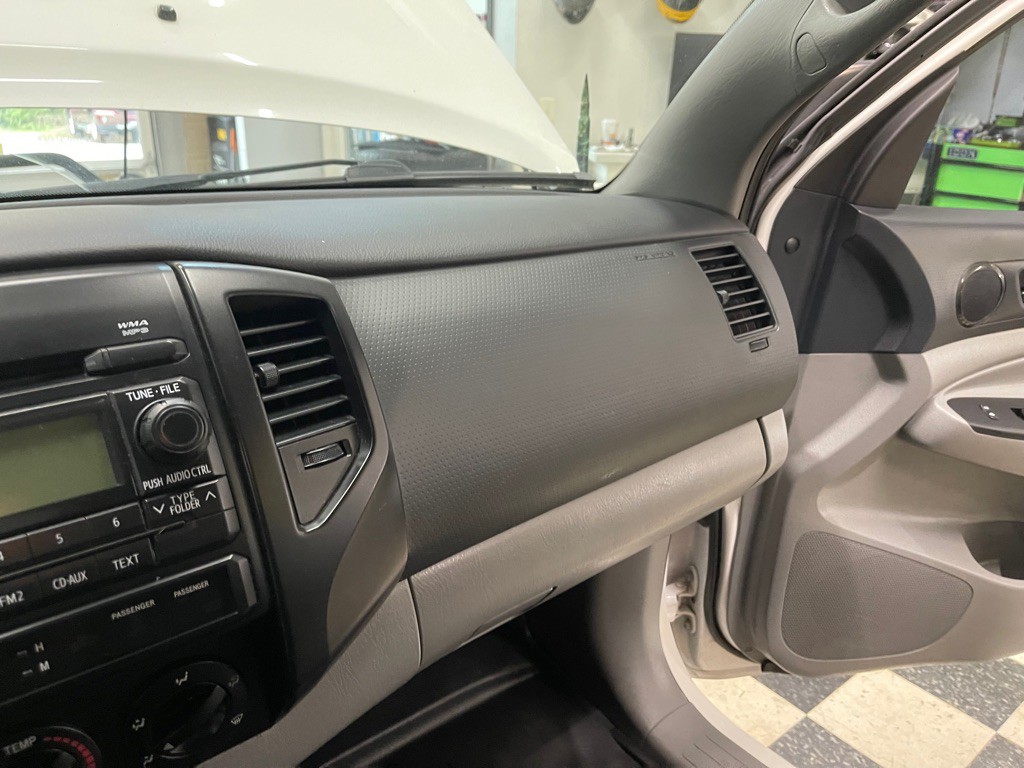 2012 Toyota Tacoma Image 40