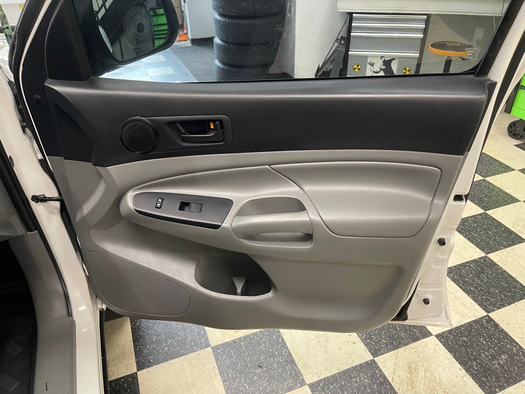 2012 Toyota Tacoma Image 47