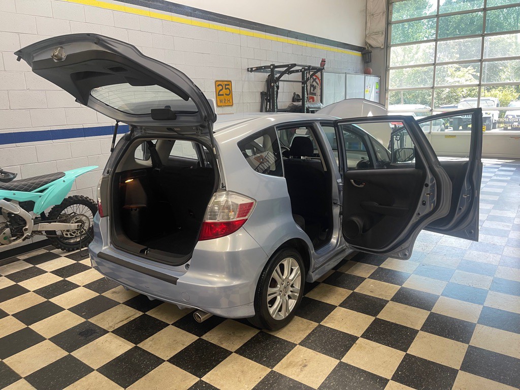 2010 Honda Fit Image 21