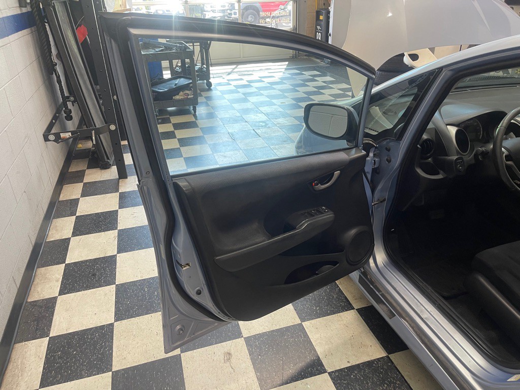 2010 Honda Fit Image 23