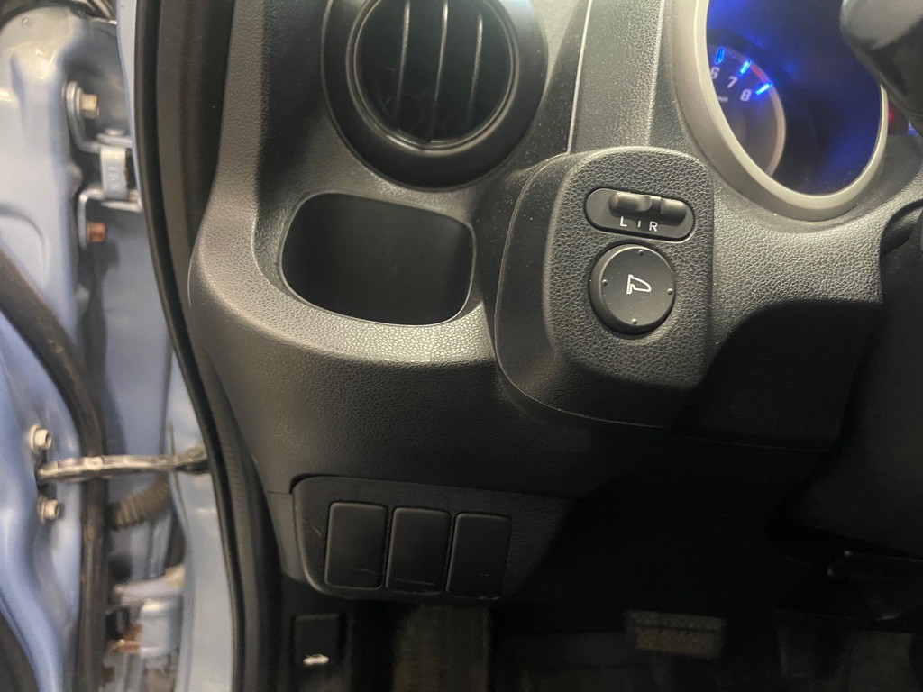 2010 Honda Fit Image 33