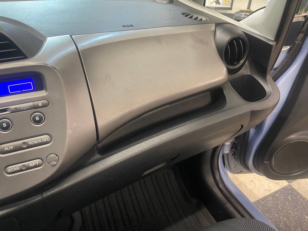 2010 Honda Fit Image 37