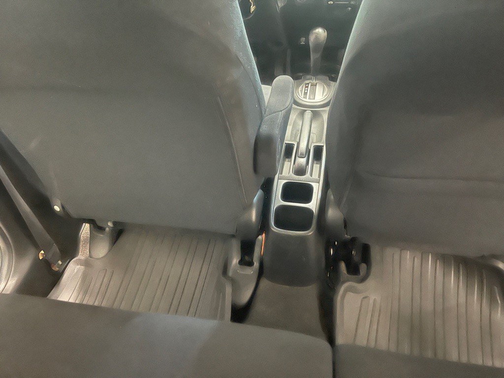 2010 Honda Fit Image 46