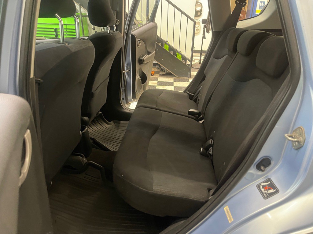 2010 Honda Fit Image 47
