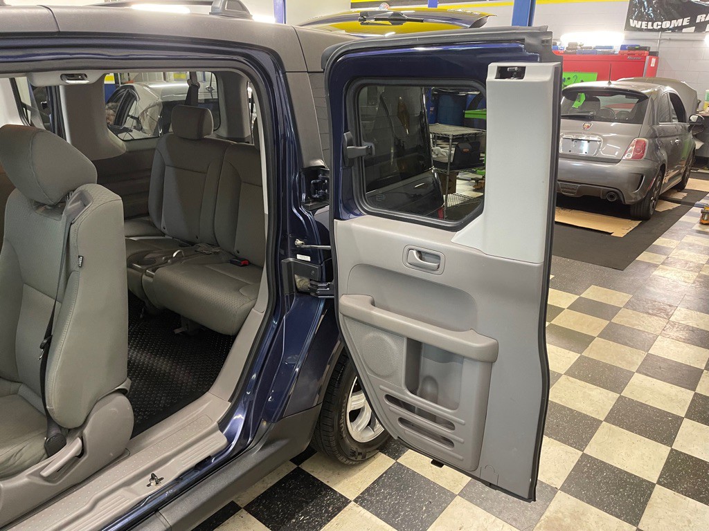 2010 Honda Element Image 60