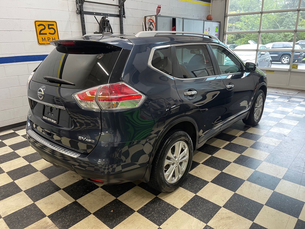 2016 Nissan Rogue Image 13
