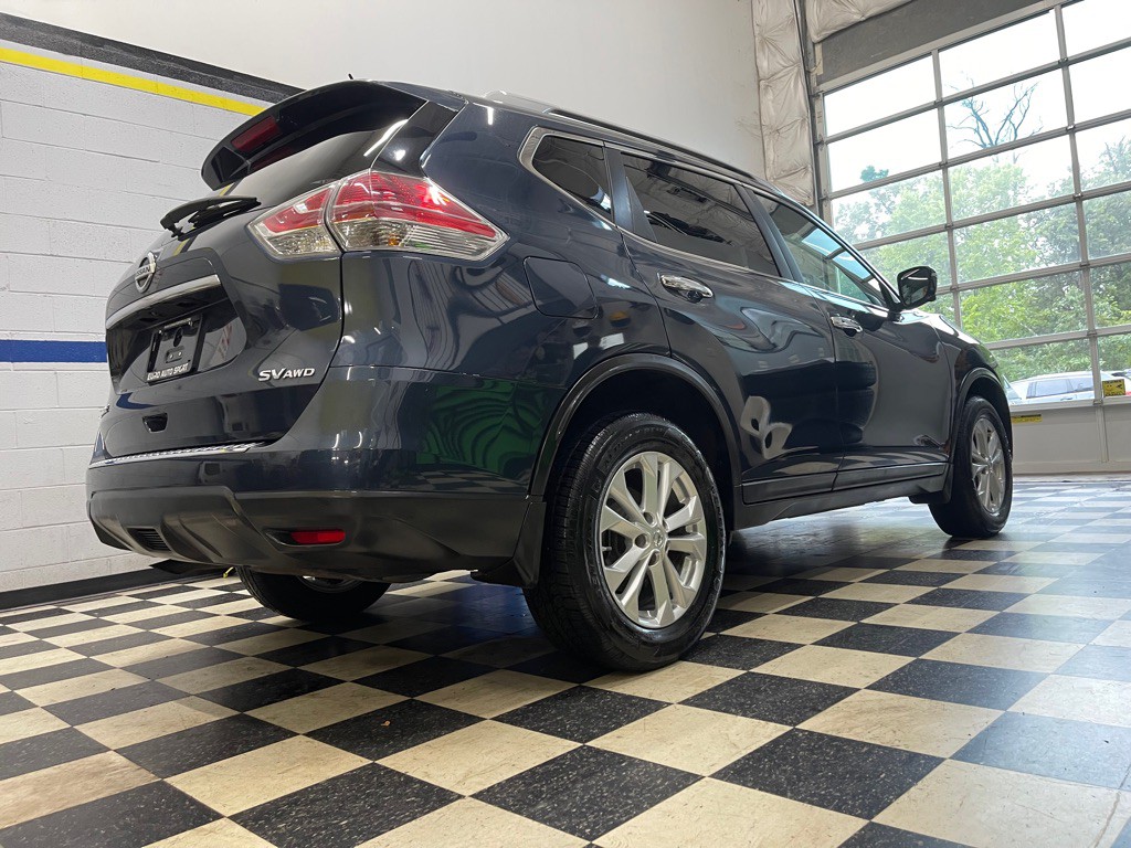 2016 Nissan Rogue Image 14