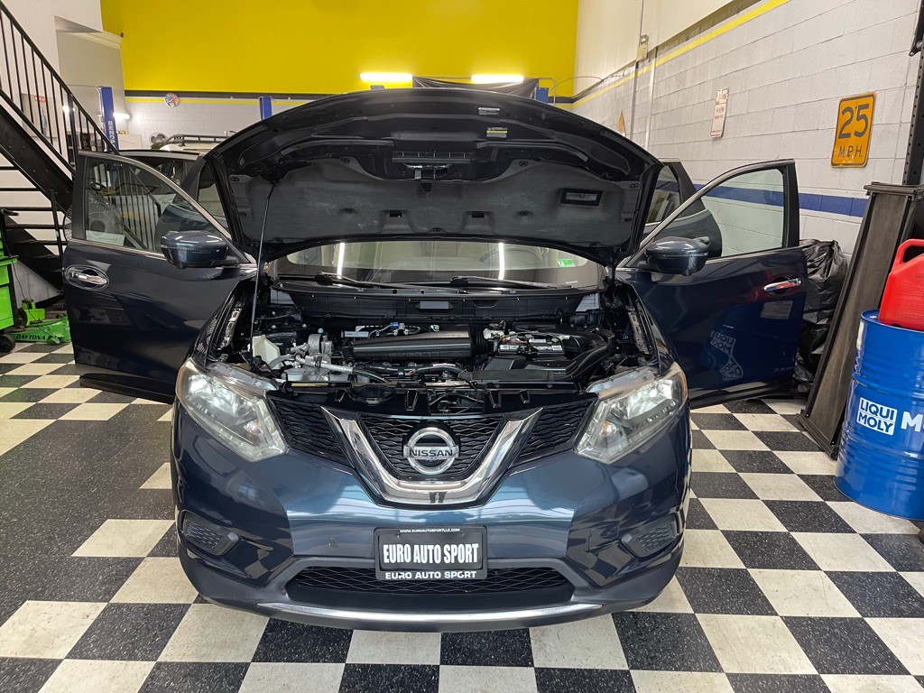 2016 Nissan Rogue Image 18