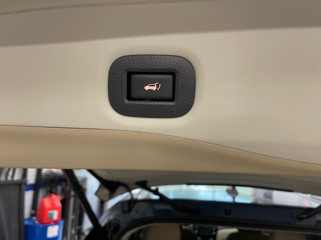 2016 Nissan Rogue Image 54