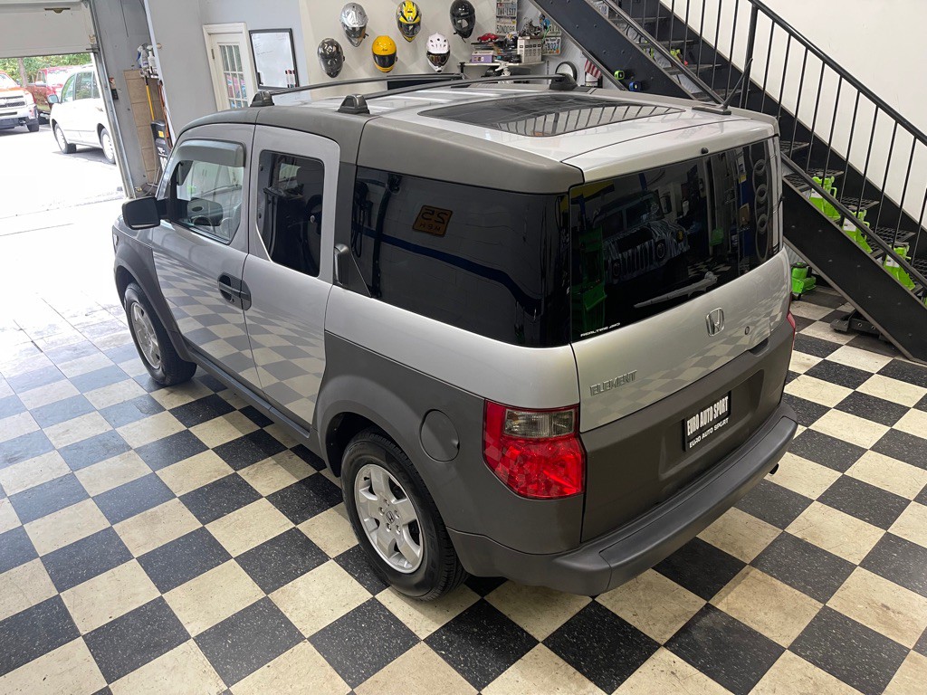 2005 Honda Element Image 8