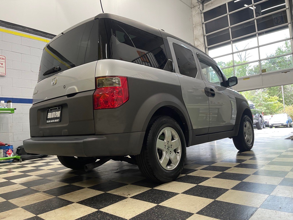 2005 Honda Element Image 16
