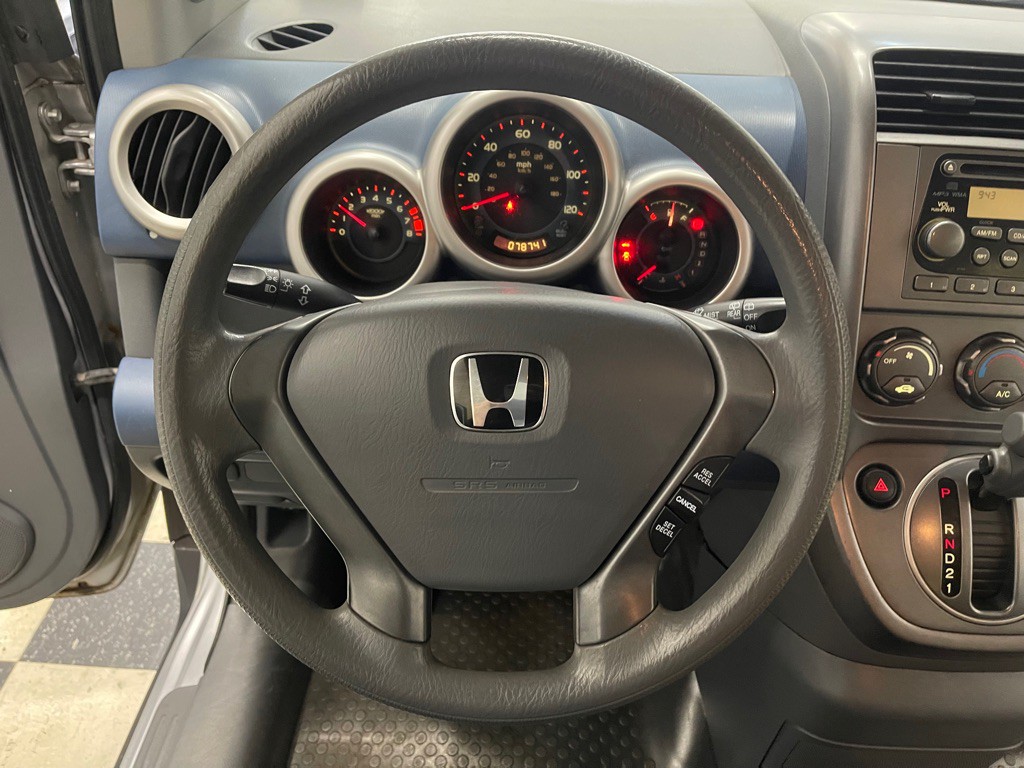 2005 Honda Element Image 30