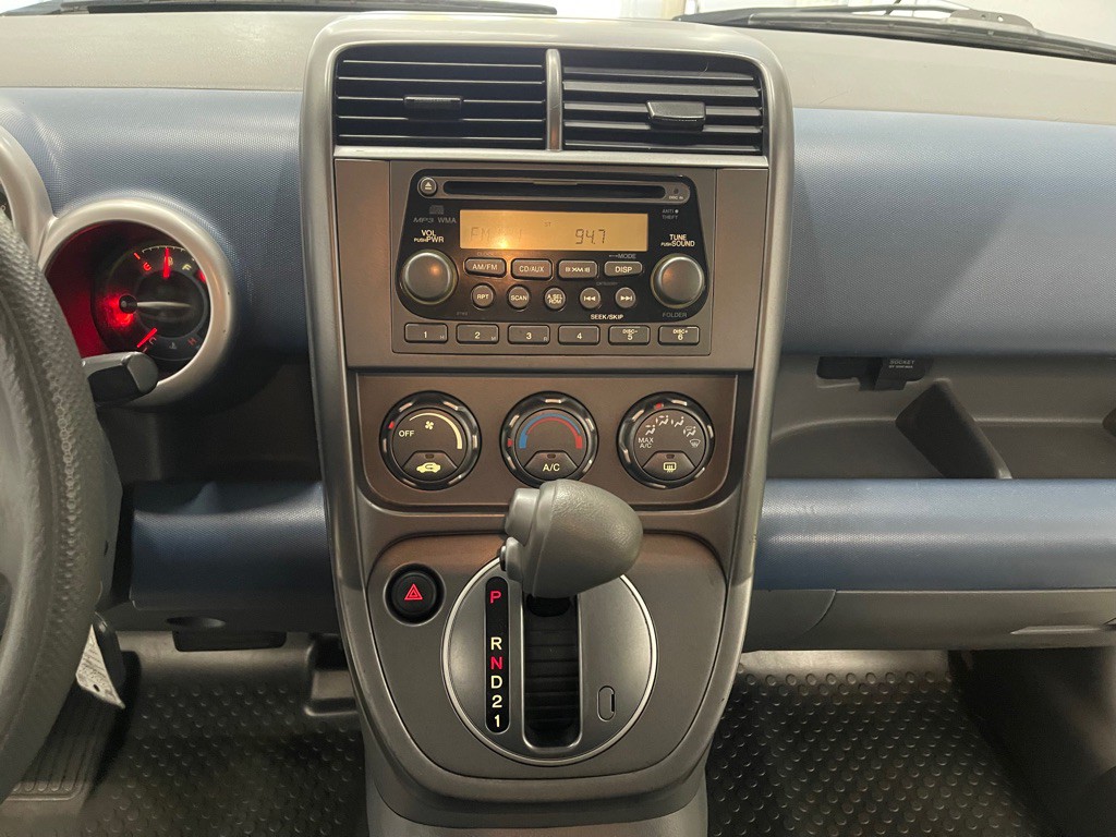 2005 Honda Element Image 31