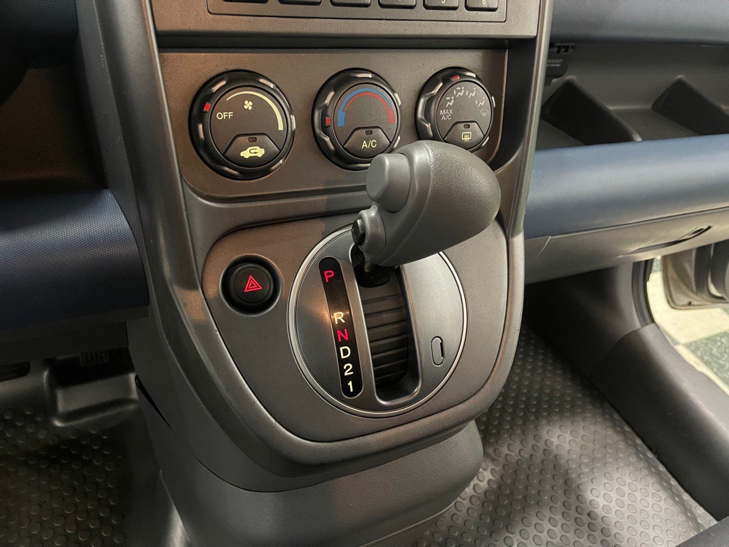 2005 Honda Element Image 32