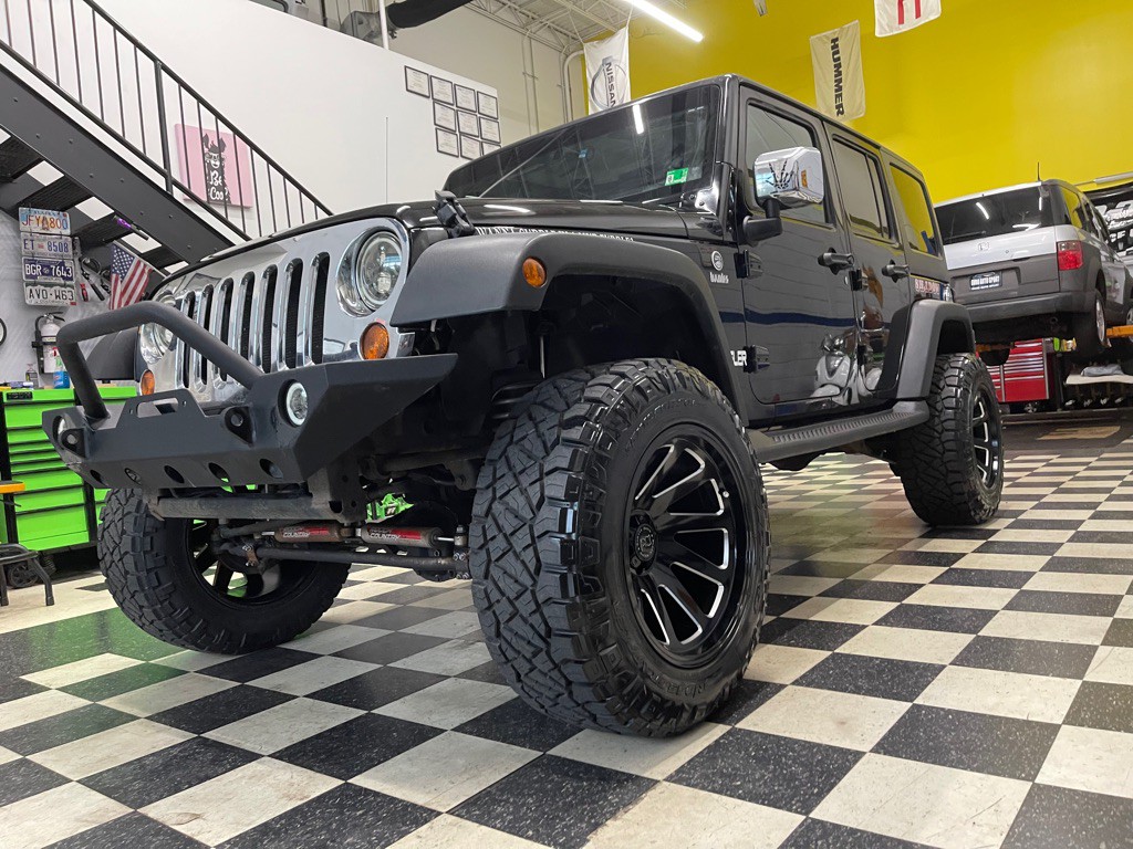 2011 Jeep Wrangler Unlimited Image 12